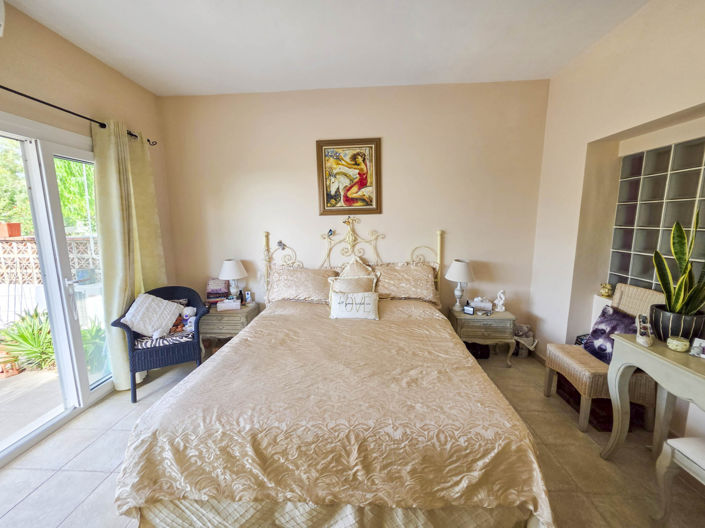 Image No.45-Maison de ville de 3 chambres à vendre à Estepona