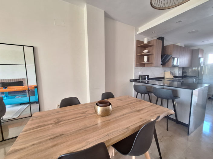 Image No.10-Propriété de 2 chambres à vendre à Manilva