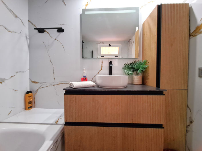 Image No.24-2 Bed Property for sale