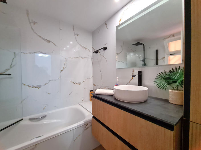 Image No.7-2 Bed Property for sale