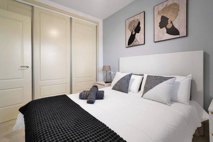 Image No.21-1 Bed Apartment for sale