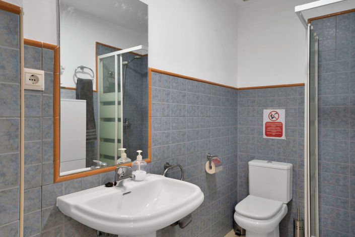 Image No.24-1 Bed Apartment for sale