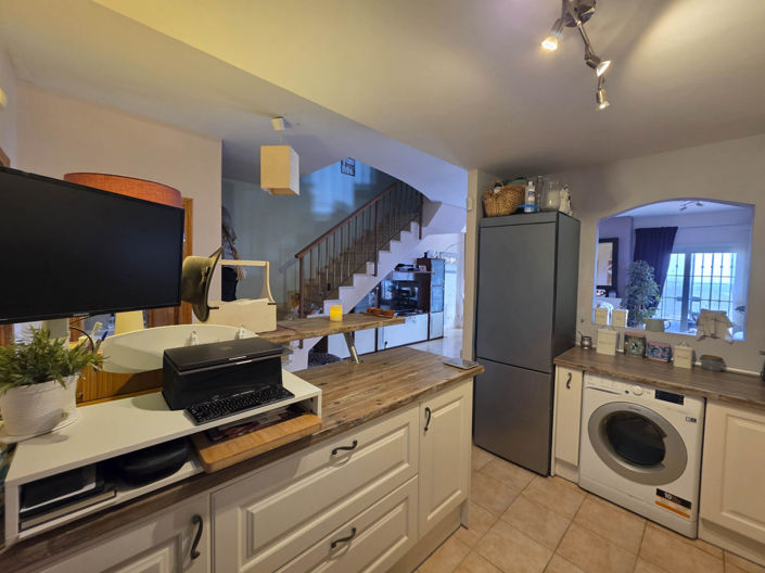 Image No.31-3 Bed House for sale