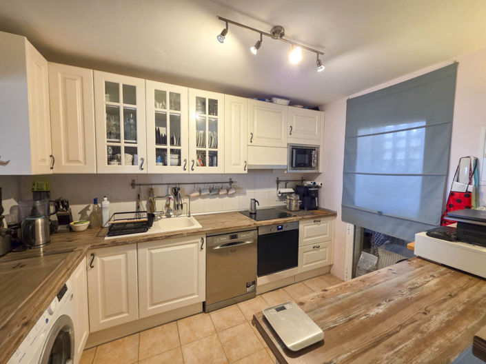 Image No.4-3 Bed House for sale