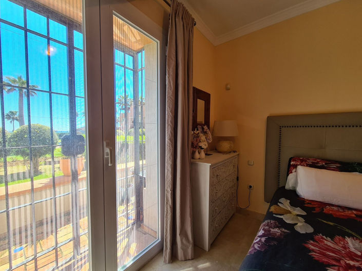 Image No.23-2 Bed Property for sale