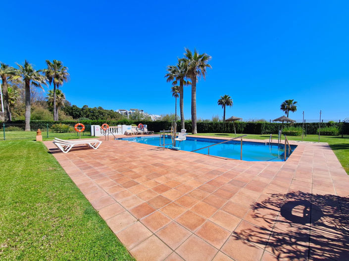 Image No.37-2 Bed Property for sale