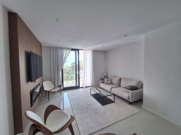 Image No.1-2 Bed Property for sale