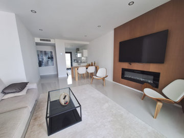 b98le8d7m9k3degpefzhs0lif8u4xzvzhwxtmggyekxx9