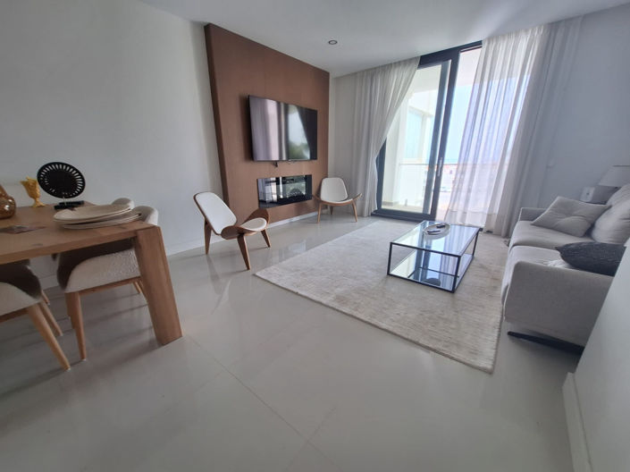Image No.13-2 Bed Property for sale