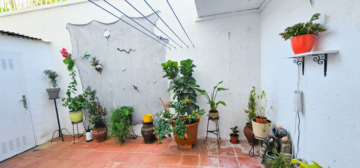 Image No.21-2 Bed Property for sale