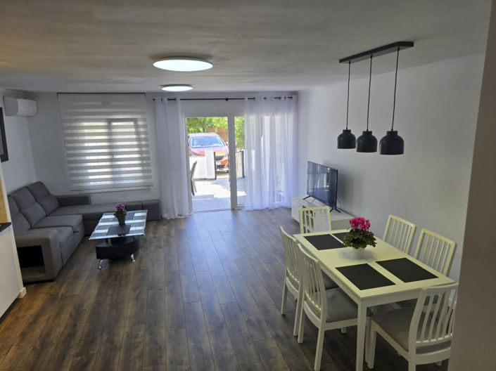 Image No.4-2 Bed Property for sale