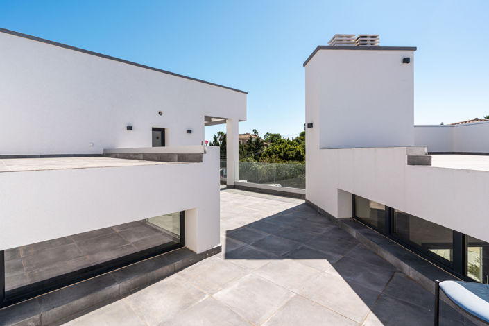 Image No.23-3 Bed Villa for sale