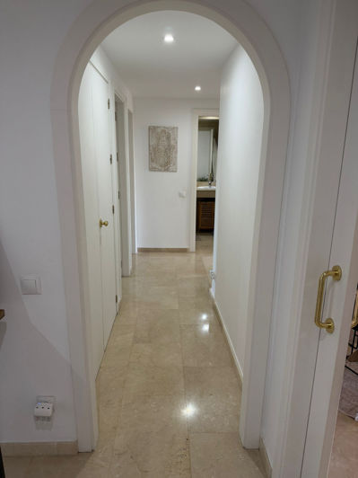 Image No.15-3 Bed Apartment for sale