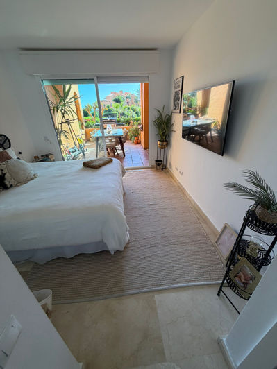 Image No.20-3 Bed Apartment for sale