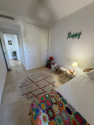 Image No.25-3 Bed Apartment for sale