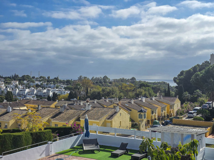 Image No.18-3 Bed House for sale