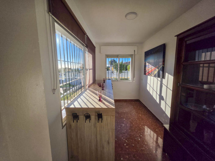 Image No.43-3 Bed House for sale