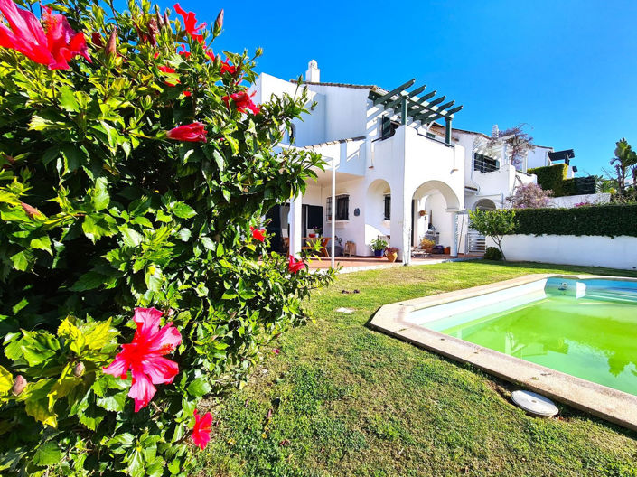 Image No.12-3 Bed House for sale