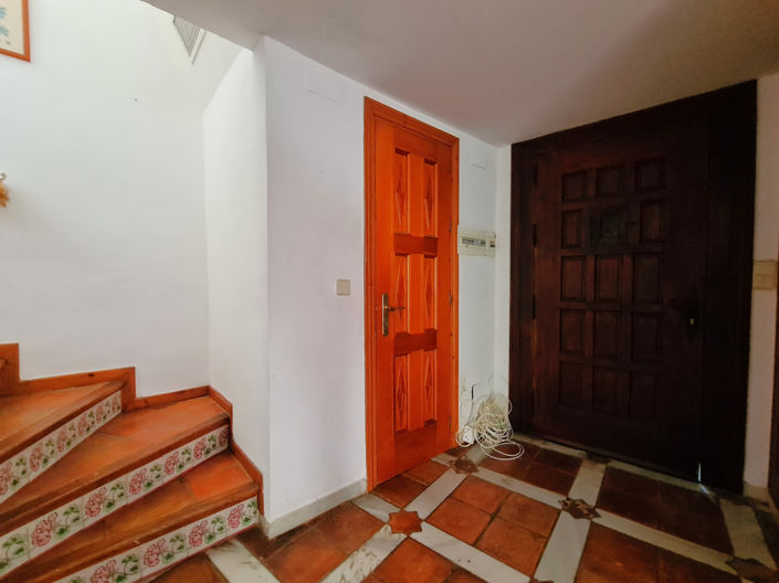 Image No.2-3 Bed Townhouse for sale