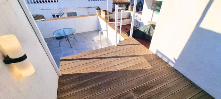 Image No.16-1 Bed Townhouse for sale