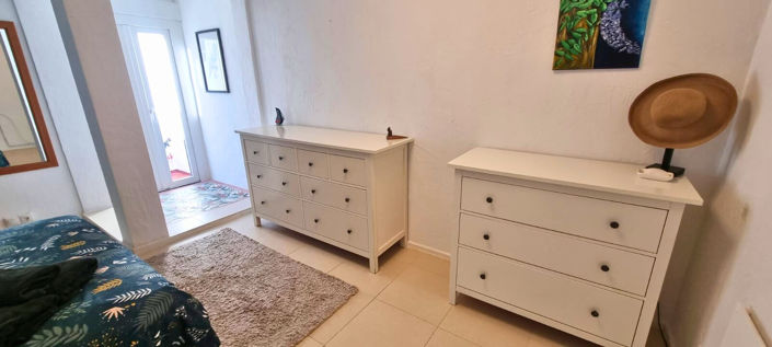 Image No.18-1 Bed Townhouse for sale