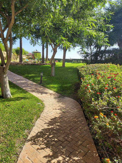 Image No.13-2 Bed Property for sale