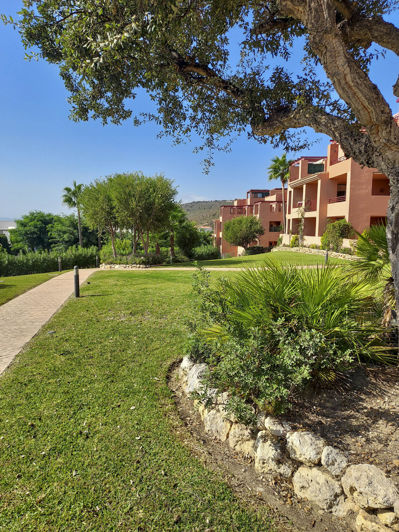 Image No.14-2 Bed Property for sale