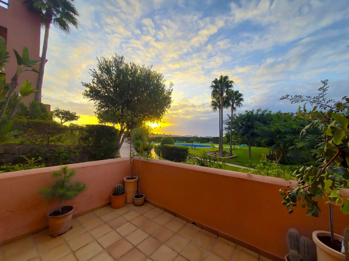 Image No.18-2 Bed Property for sale