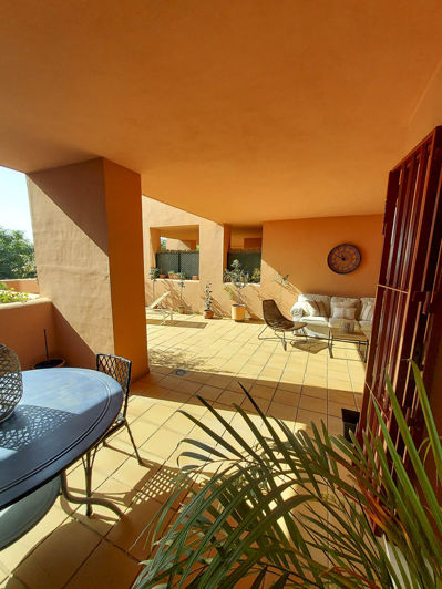 Image No.21-2 Bed Property for sale