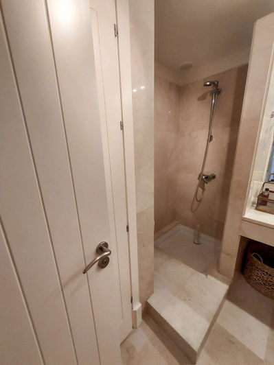 Image No.38-2 Bed Property for sale