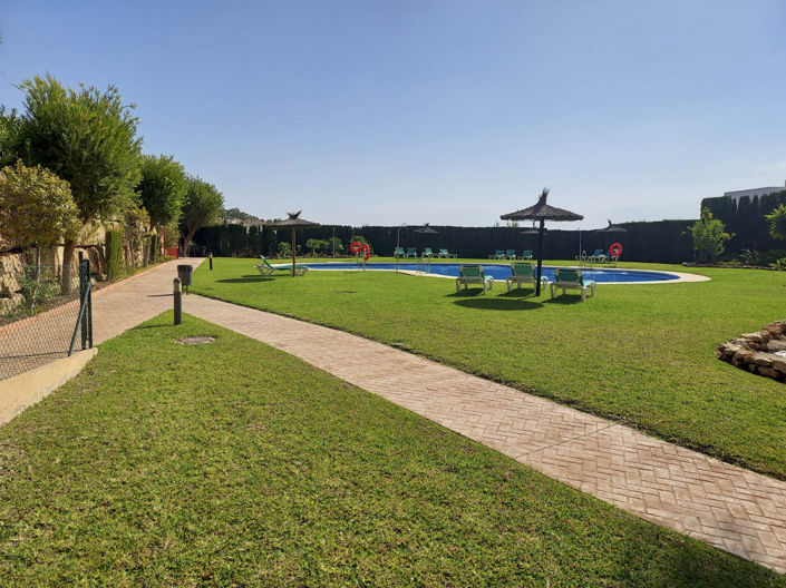 Image No.45-2 Bed Property for sale