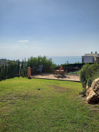 Image No.47-2 Bed Property for sale