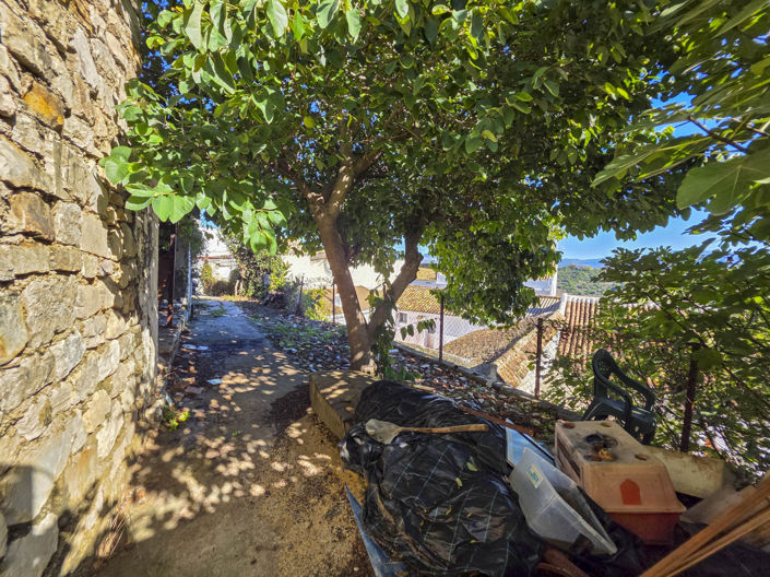 Image No.16-3 Bed Townhouse for sale