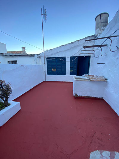 Image No.30-3 Bed Townhouse for sale