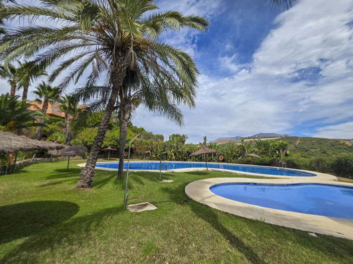 Image No.19-2 Bed Property for sale