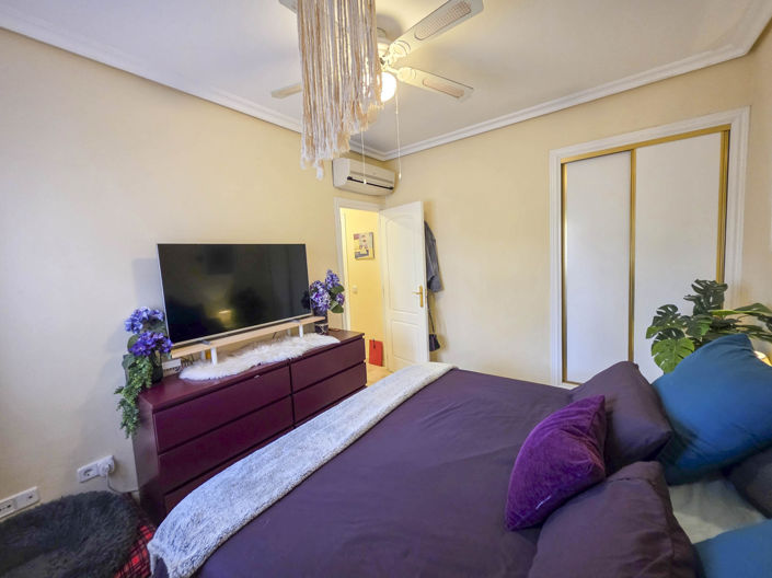 Image No.29-2 Bed Property for sale