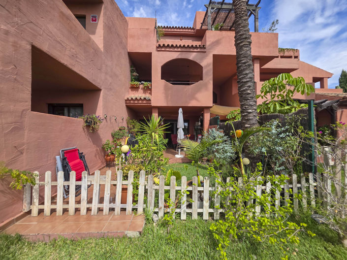 Image No.3-2 Bed Property for sale