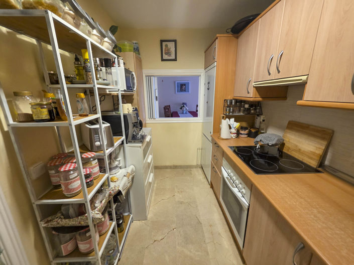 Image No.38-2 Bed Property for sale