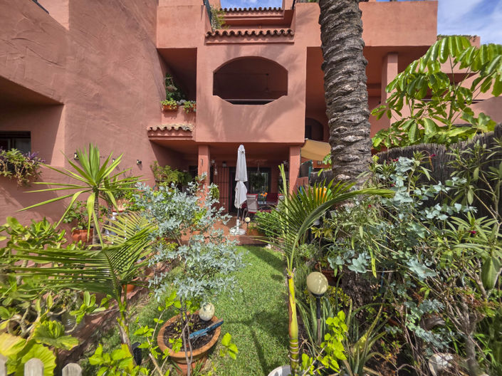 Image No.4-2 Bed Property for sale