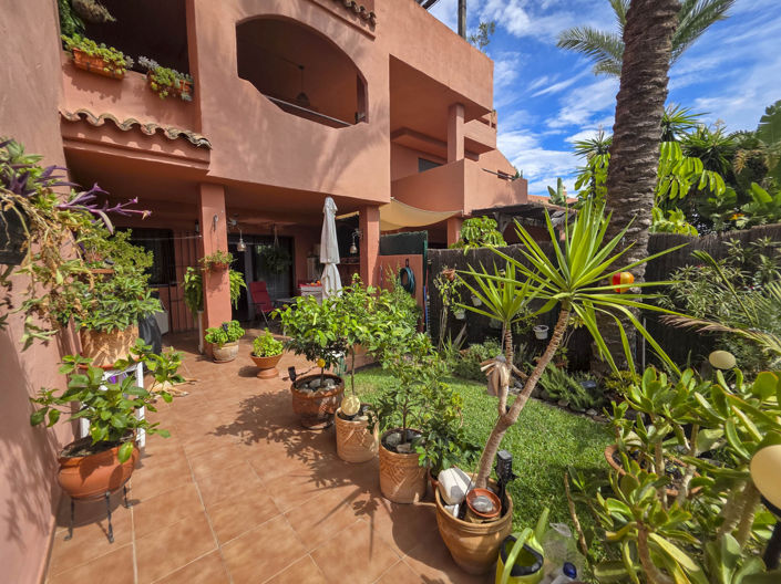 Image No.50-2 Bed Property for sale