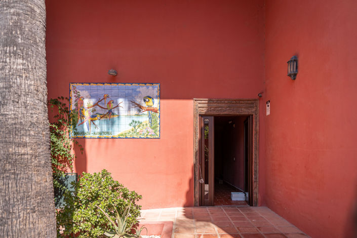 Image No.12-1 Bed Property for sale