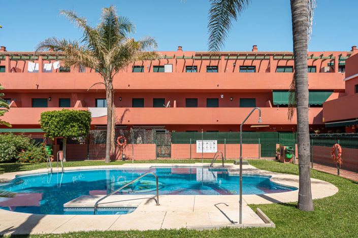 Image No.21-1 Bed Property for sale