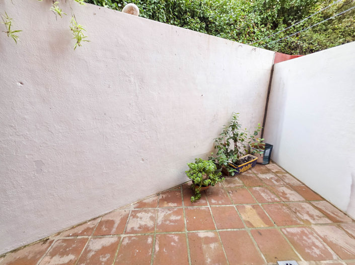 Image No.8-1 Bed Property for sale