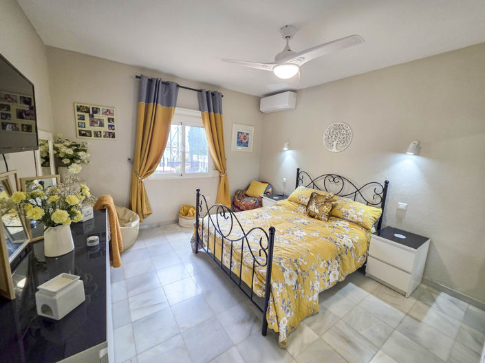 Image No.11-4 Bed House for sale