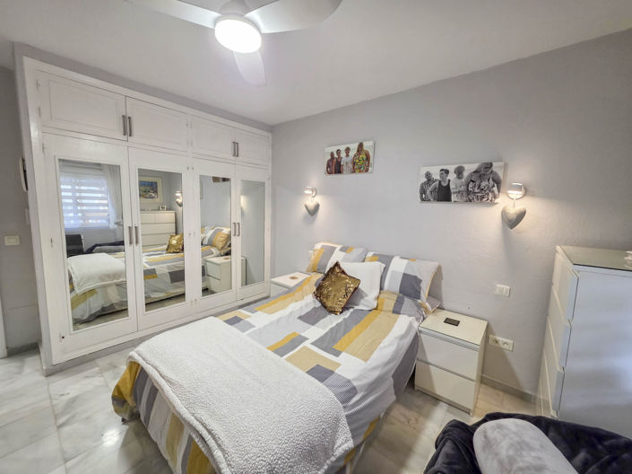 Image No.35-4 Bed House for sale
