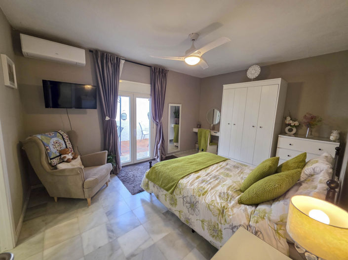 Image No.36-4 Bed House for sale