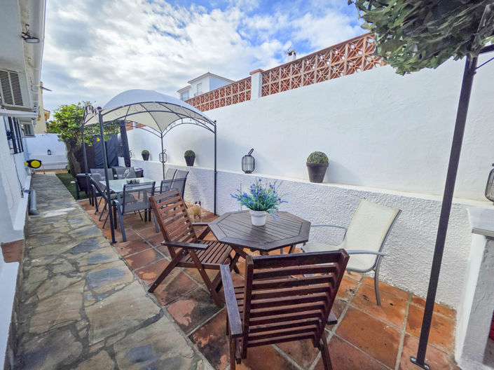 Image No.42-4 Bed House for sale