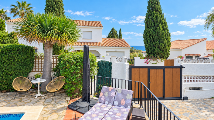 Image No.50-4 Bed House for sale