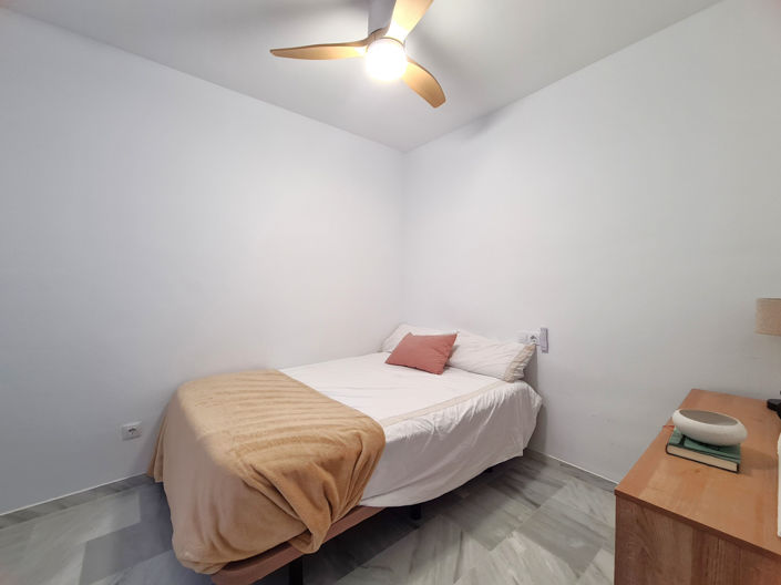 Image No.12-3 Bed Apartment for sale