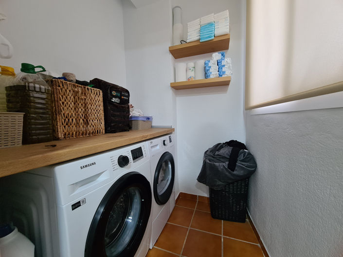 Image No.25-3 Bed Apartment for sale